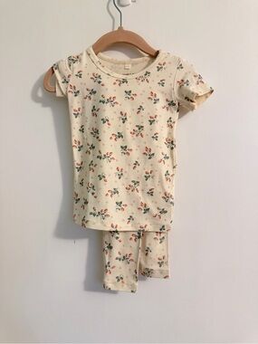 NWOT Quincy Mae Bamboo Pajama Set